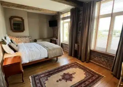 Auberge l'Entrecote - zijkant kamer 4